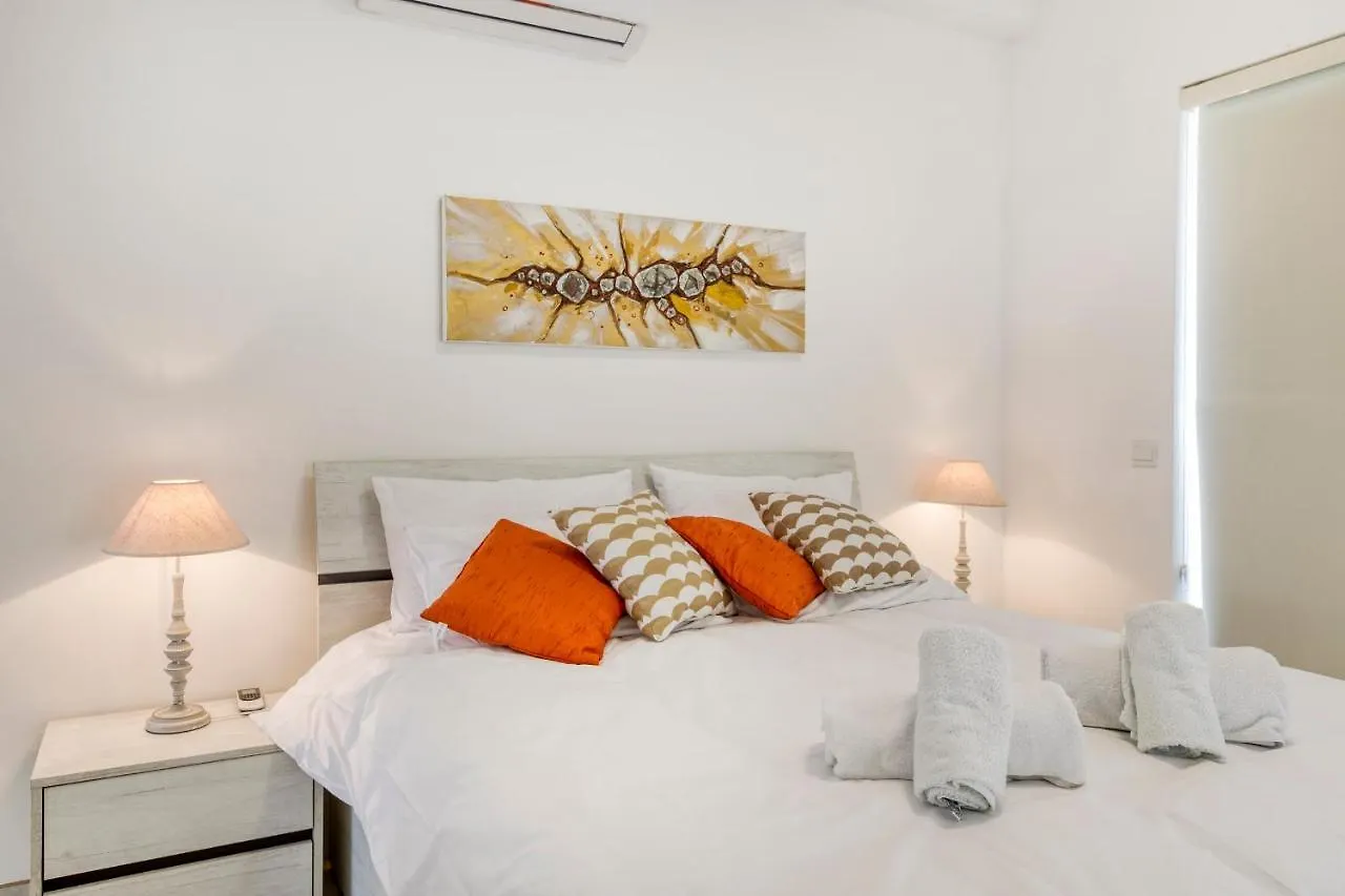 Gzira Penthouse - Hosted By Sweetstay Apartment